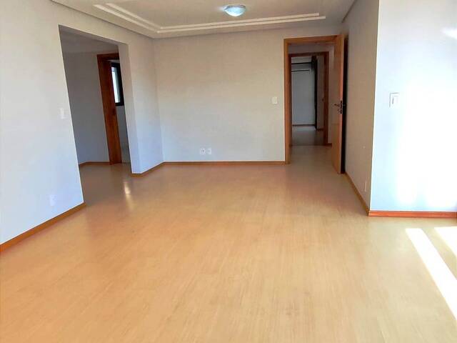 Apartamento para Venda em Caxias do Sul - 5