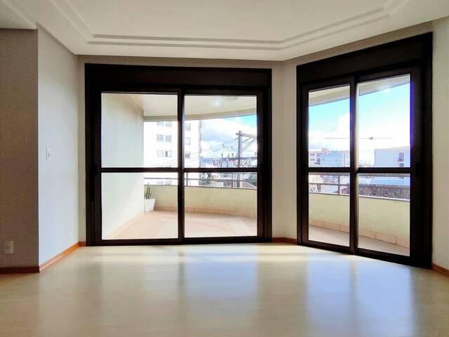 Apartamento para Venda em Caxias do Sul - 3