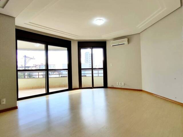 Apartamento para Venda em Caxias do Sul - 2