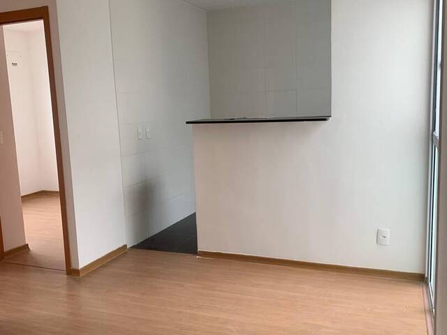 Apartamento para Venda em Caxias do Sul - 4
