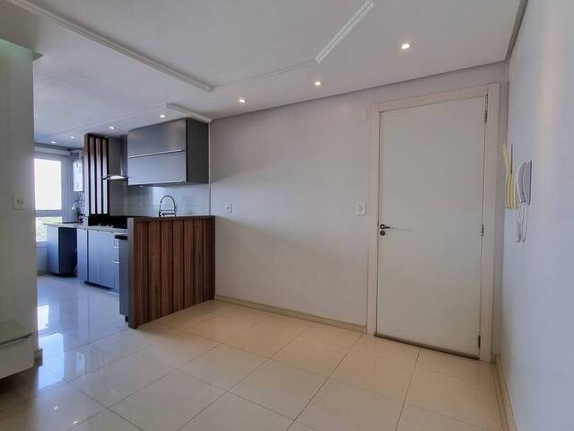 Apartamento para Venda em Caxias do Sul - 5