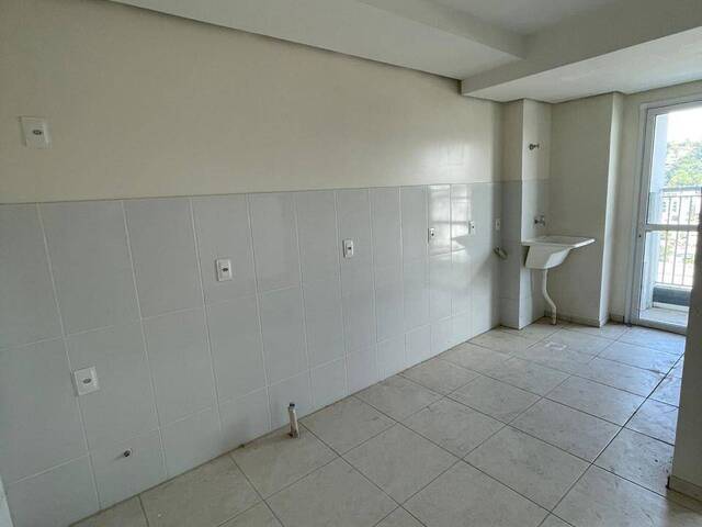 Apartamento para Venda em Caxias do Sul - 3