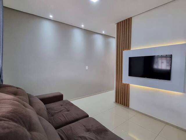 Sobrado para Venda em Caxias do Sul - 3