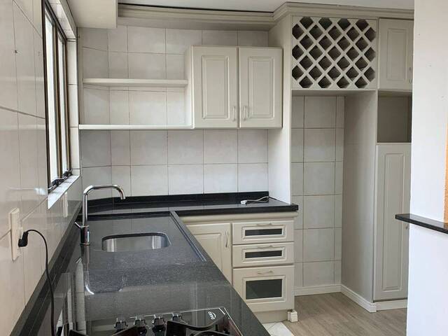 Apartamento para Venda em Caxias do Sul - 5