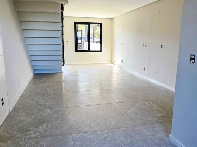 Sobrado para Venda em Caxias do Sul - 4