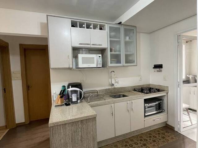Apartamento para Venda em Caxias do Sul - 5