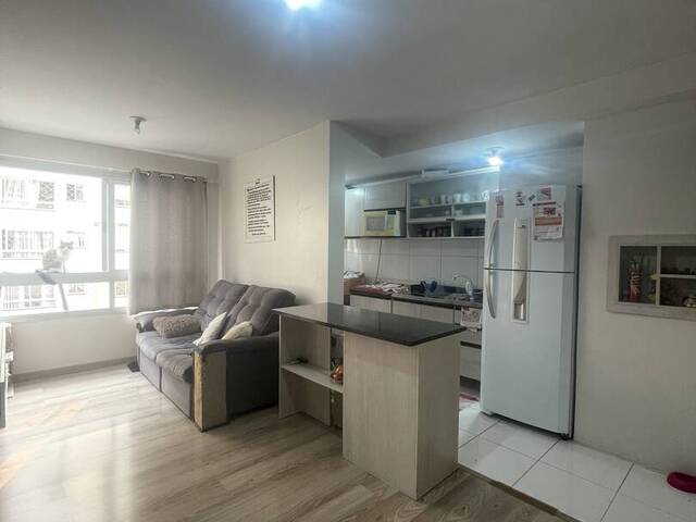 Apartamento para Venda em Caxias do Sul - 5