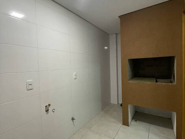 Apartamento para Venda em Caxias do Sul - 4
