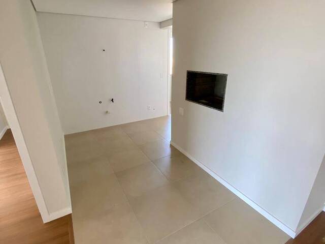 Apartamento para Venda em Caxias do Sul - 4