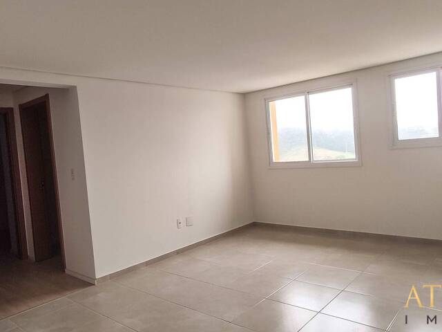 Apartamento para Venda em Caxias do Sul - 2