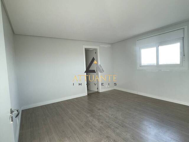 Apartamento para Venda em Caxias do Sul - 5