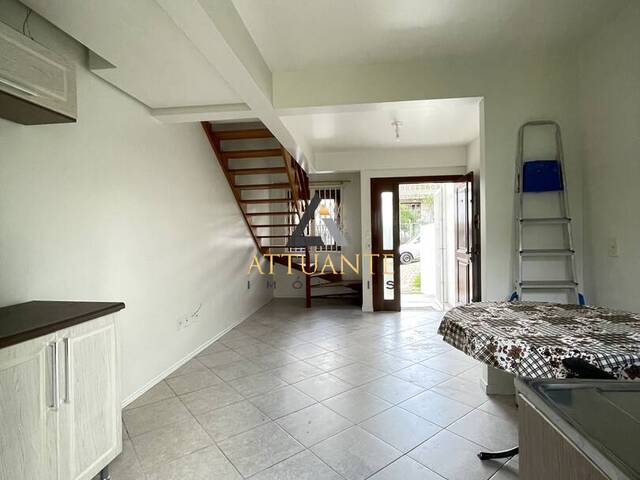 Sobrado para Venda em Caxias do Sul - 2