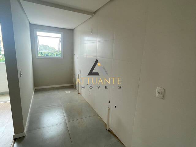 Apartamento para Venda em Caxias do Sul - 5