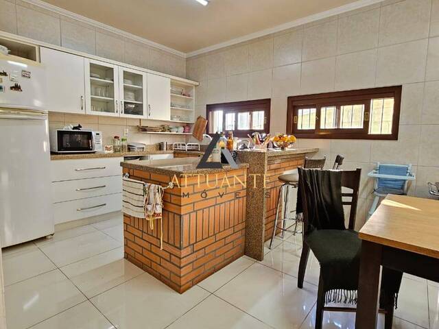 Casa para Venda em Caxias do Sul - 4