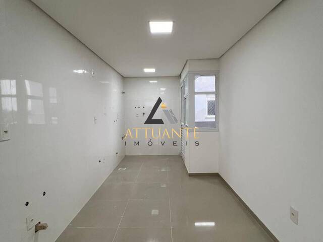 Apartamento para Venda em Caxias do Sul - 4