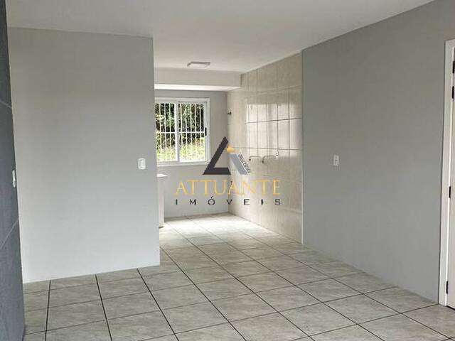 Apartamento para Venda em Caxias do Sul - 2