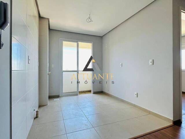 Apartamento para Venda em Caxias do Sul - 2