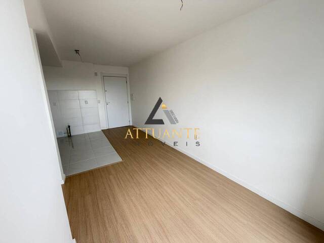 Apartamento para Venda em Caxias do Sul - 4