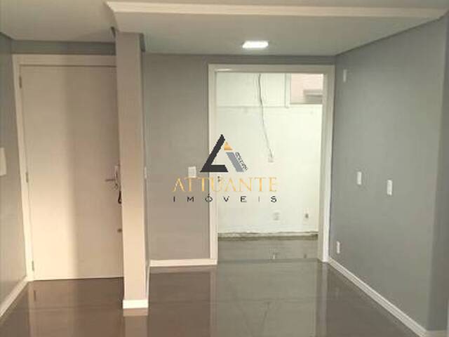 Apartamento para Venda em Caxias do Sul - 2