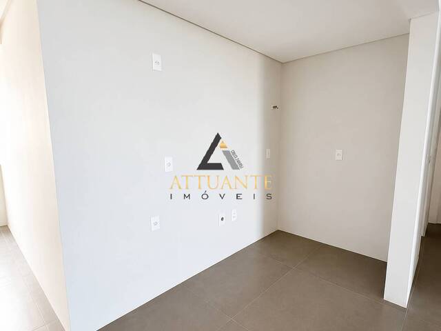 Apartamento para Venda em Torres - 4