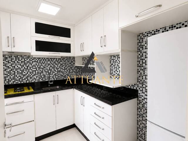Apartamento para Venda em Porto Alegre - 3