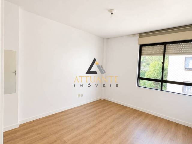 Apartamento para Venda em Caxias do Sul - 5