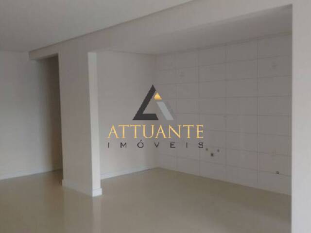 Apartamento para Venda em Caxias do Sul - 3