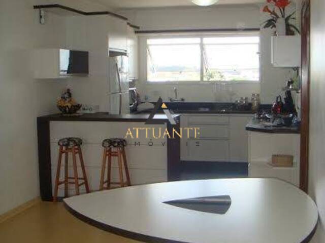 Apartamento para Venda em Caxias do Sul - 2