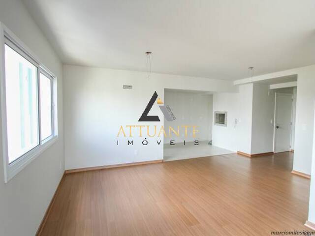 Apartamento para Venda em Caxias do Sul - 3